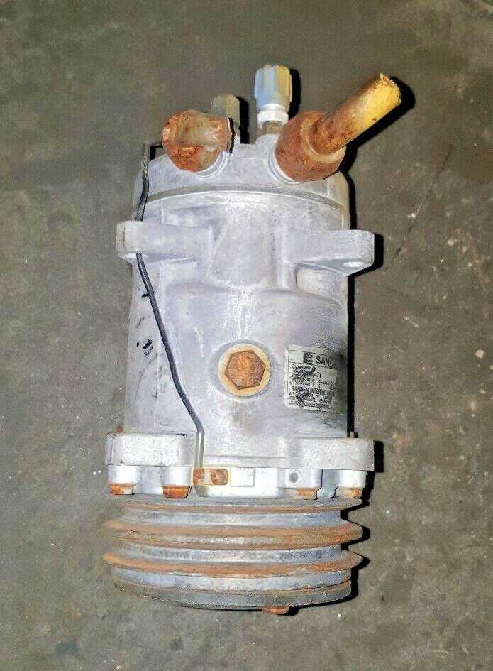 SANDEN 5742 AC COMPRESSOR 6511544
