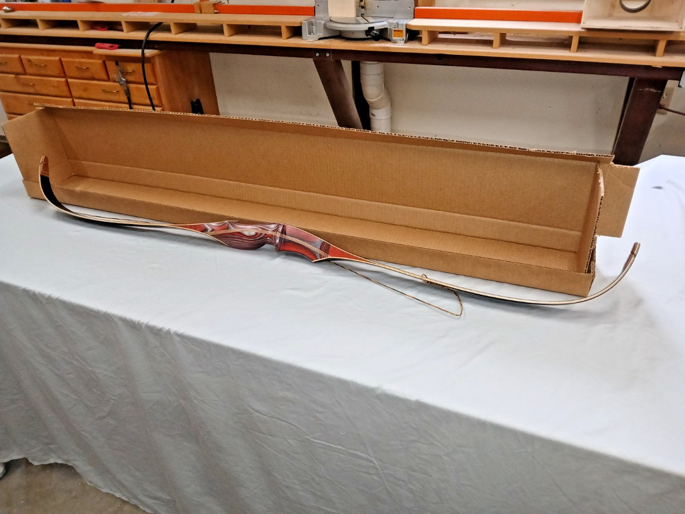 CHARRON ARCHERY - CUSTOM RECURVE BOW 56" AMO @ 41#