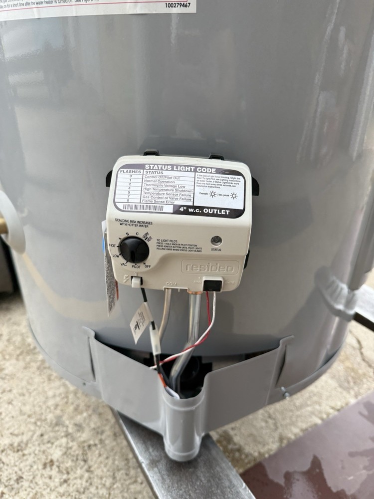 A.O. Smith 74 Gallon BT - 80 400 75,100 BTU commercial GAS HEATER- New open box