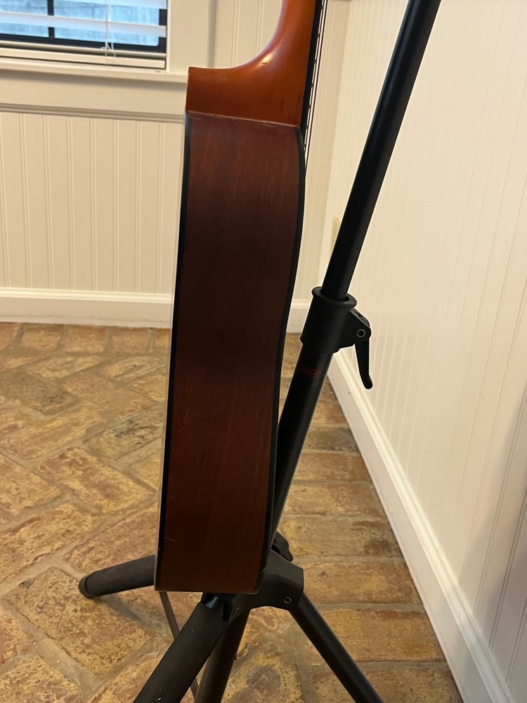 Lauren BU36 Baritone Ukulele