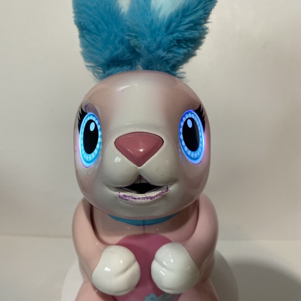 Spin Master Zoomer Hungry Bunny, Interactive Rabbit Toy