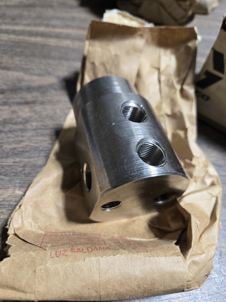 Graco 194497 Filter Housing OEM