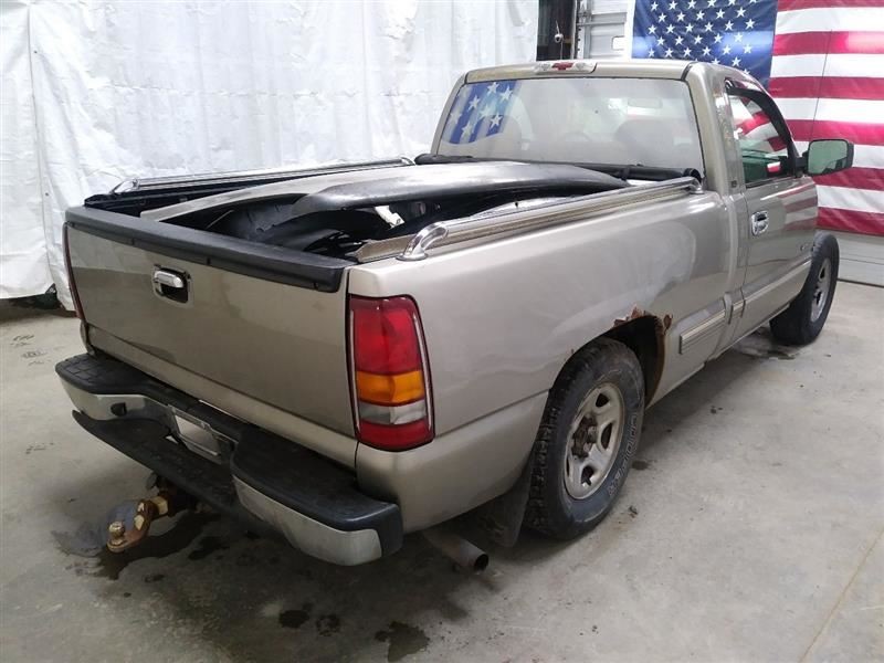 SILVRDO15 2002 Headrest 322576