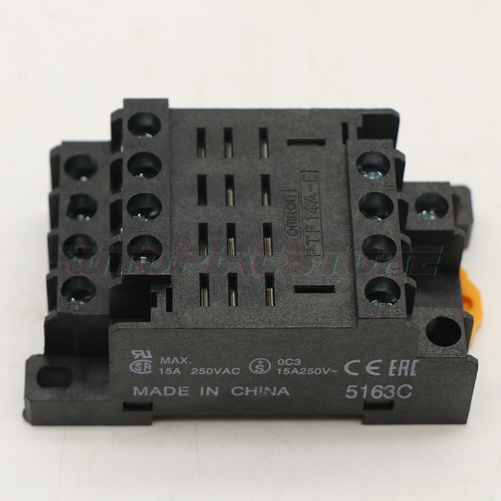 1PC PTF14A-E Relay Scoket New~