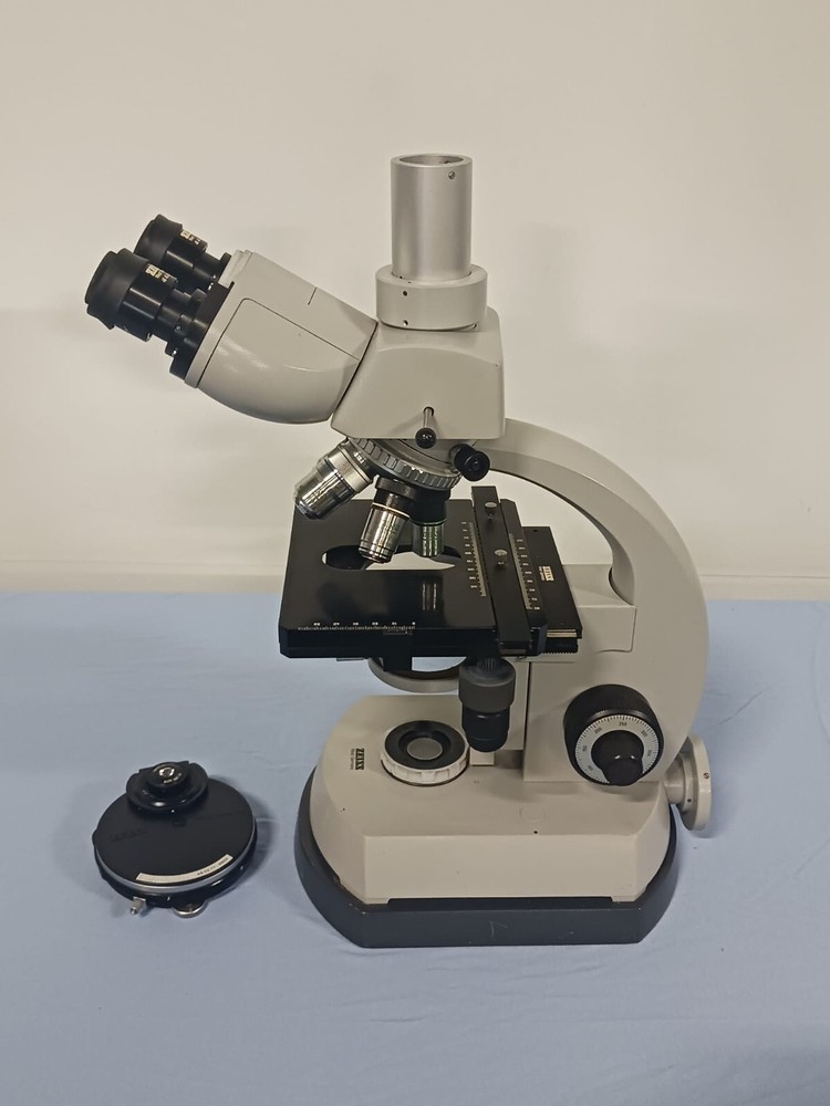 ZEISS Binocular Microscope w/ 4 Objectives & 2 Eyepieces