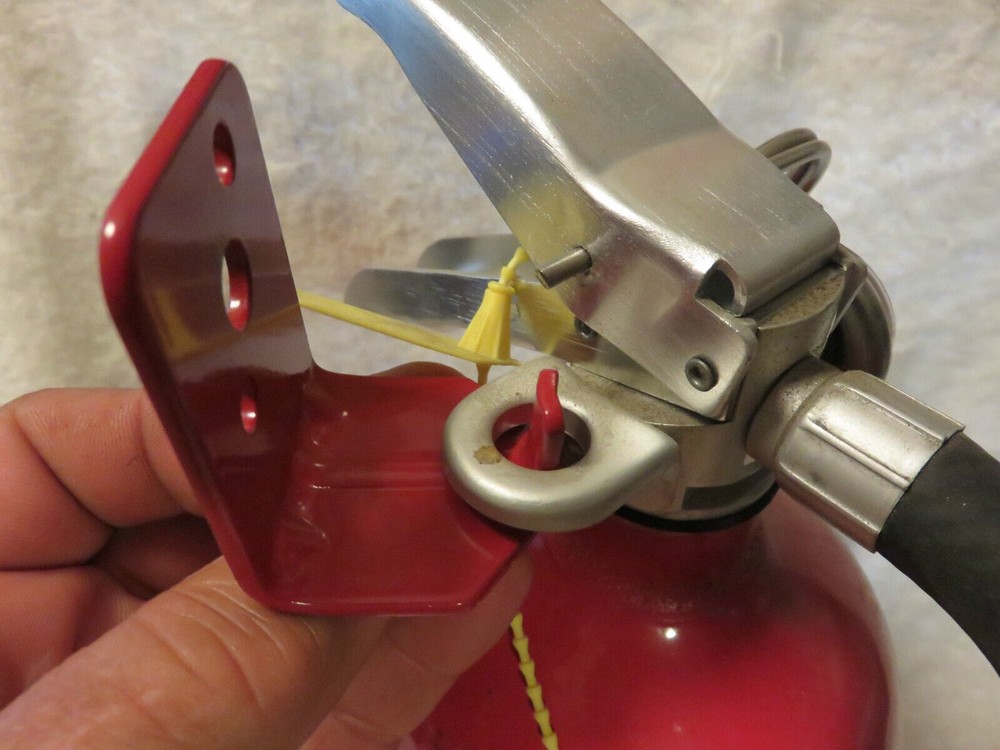 ✅🔥🧯AMEREX O.E.M. HOOK & LOOP HANGER WITH SET/LOCKING SET SCREW🔥🧯