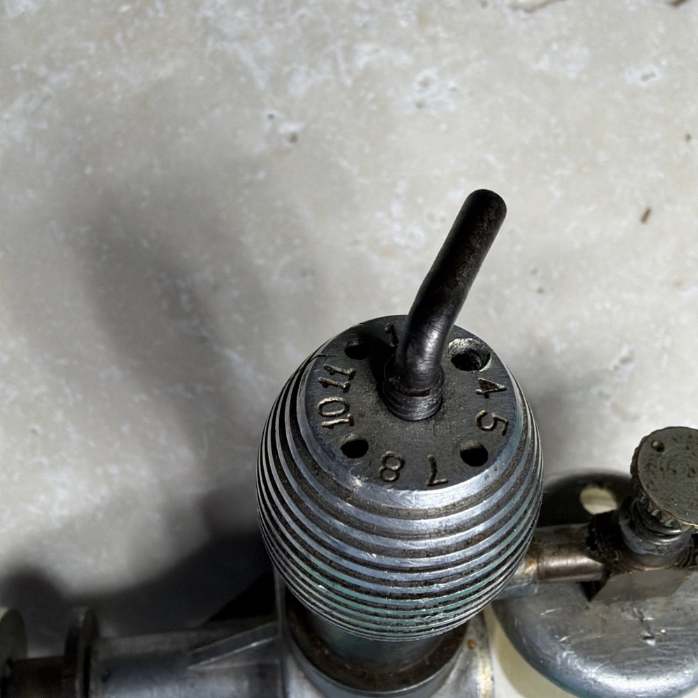 1948 AMCO MK II 0.87 R/C Model Airplane Engine