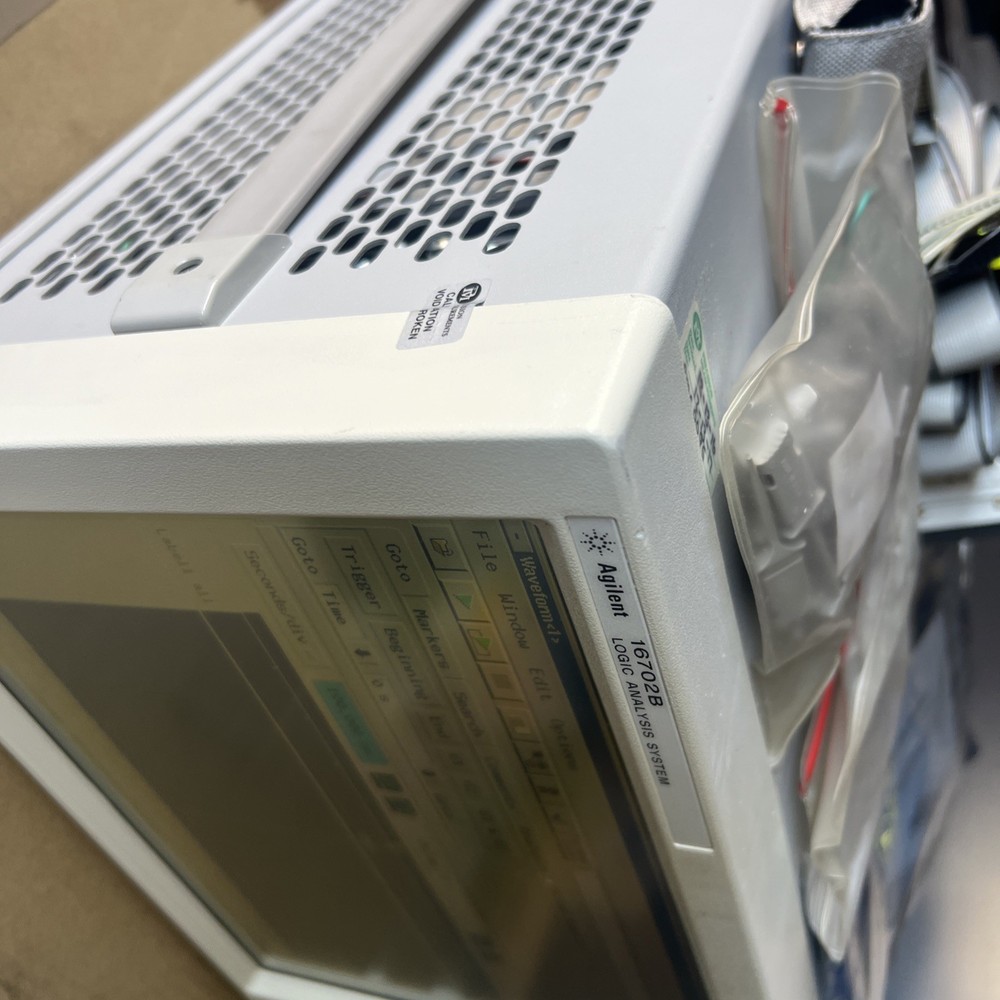 AGILENT 16702B LOGIC ANALYSIS SYSTEM
