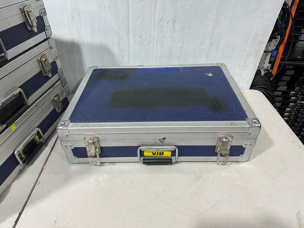 Unbranded Assorted Cases #2844 (One)THS