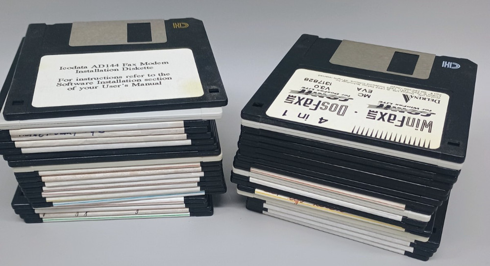 39 Pack 3.5"  Vintage Used Floppy Disks