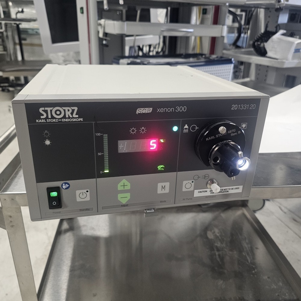 Karl Storz 20133120 SCB Xenon 300 Light Source