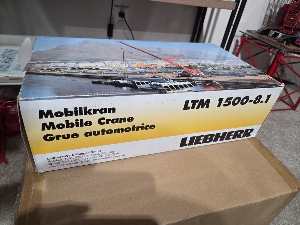 1/50 WSI Liebherr LTM1500