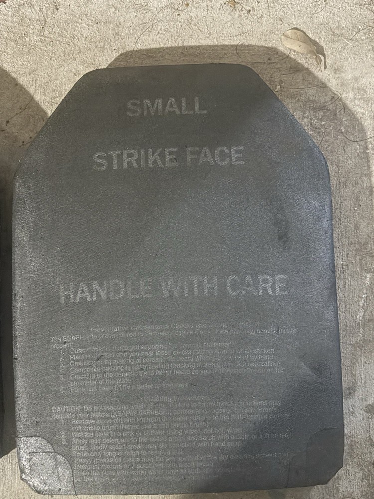 Small Striker Face ￼