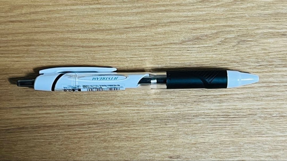 ballpoint pen white black ink