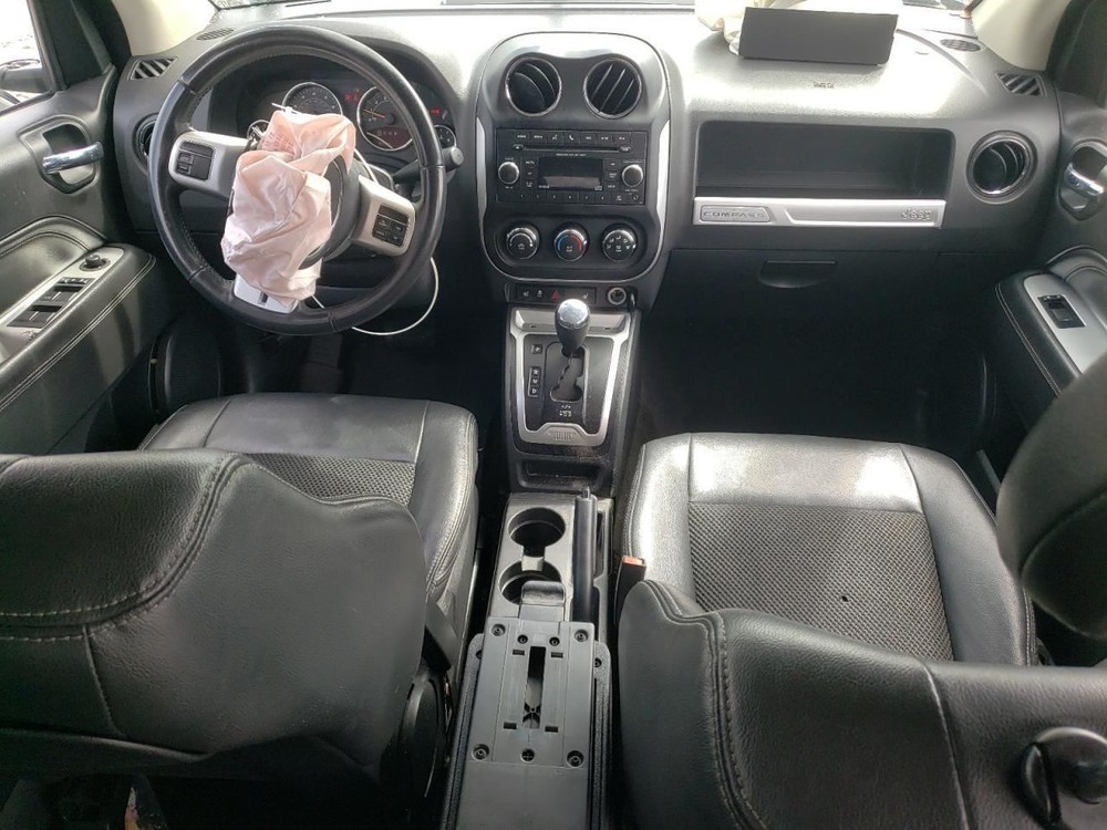 COMPASS 2015 Glove Box 5027874