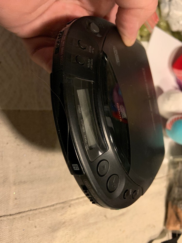 Vintage Sony Discman D-225CR - Tested and Working