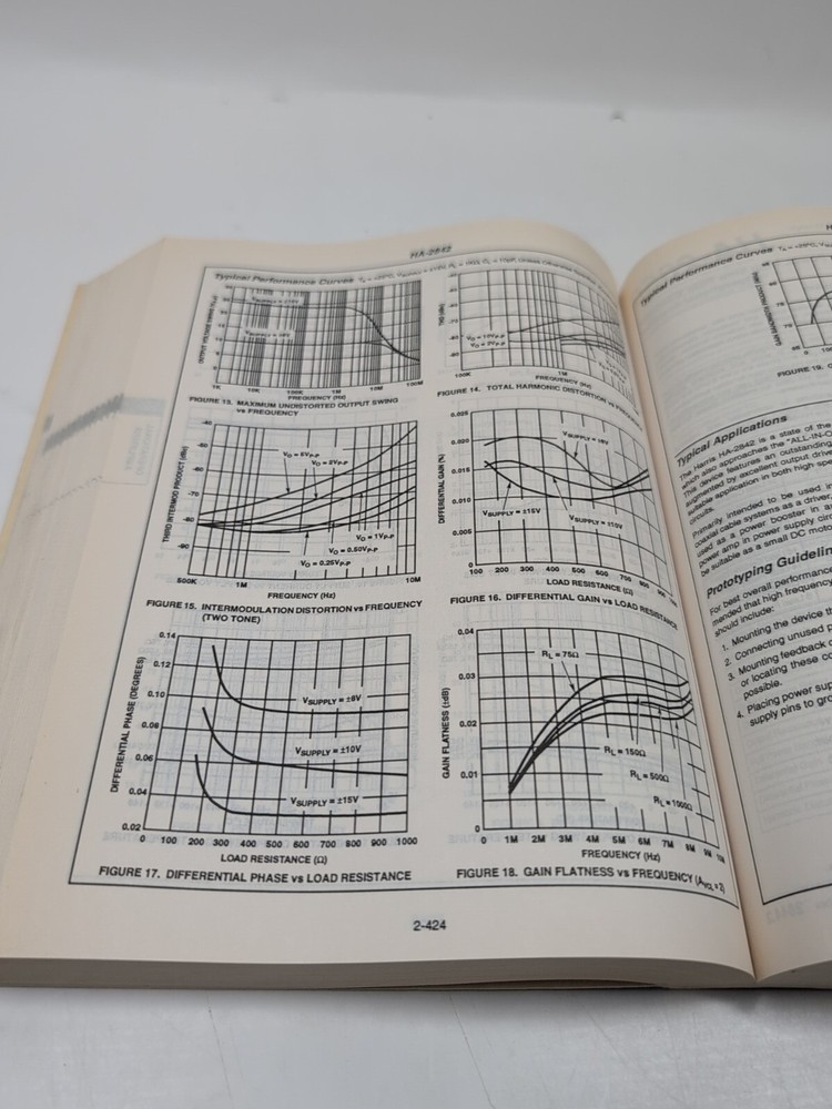 Electronics Book: Harris Semiconductor, Linear And Telecom Analog Signal 1993-94