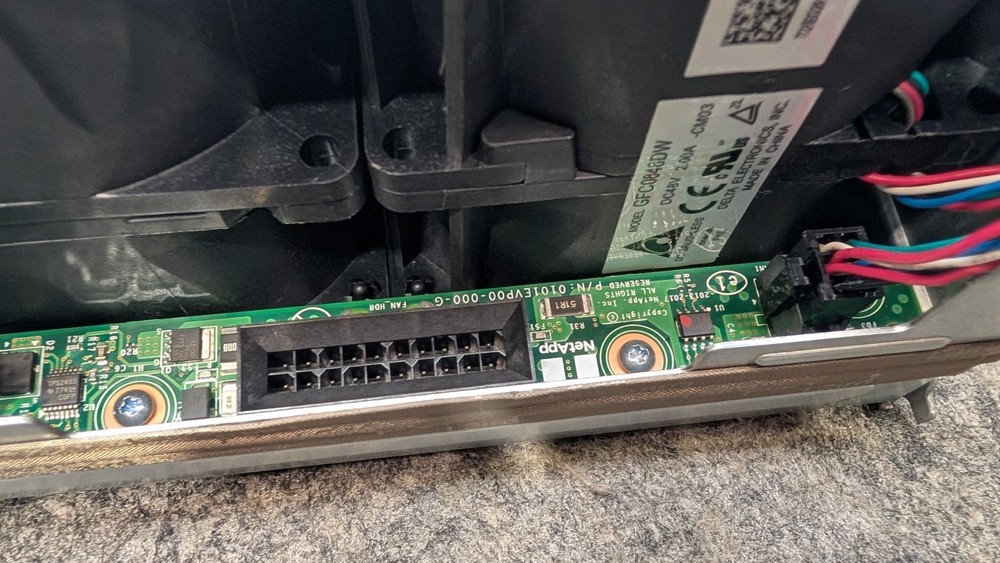 NetApp 111-03070+B0 GFC0848DW DCS Fan Module Untested