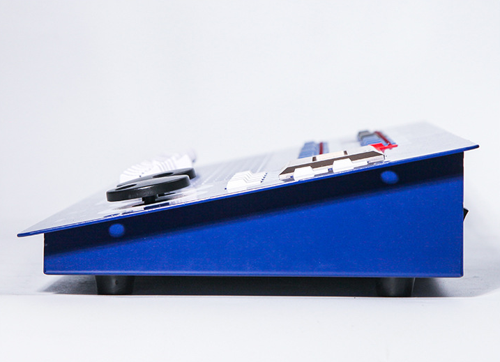 Professional DMX512 Controller 256A DMX Console Stage Light Controller With Case