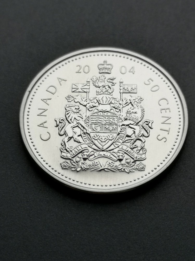 *** CANADA 50 CENTS 2004 P *** SPECIMEN *** BETTER DATE ***