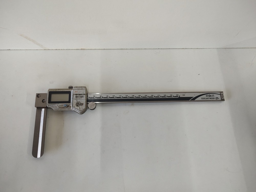 Mitutoyo Inside Knife Edge Digital Calipers 200mm