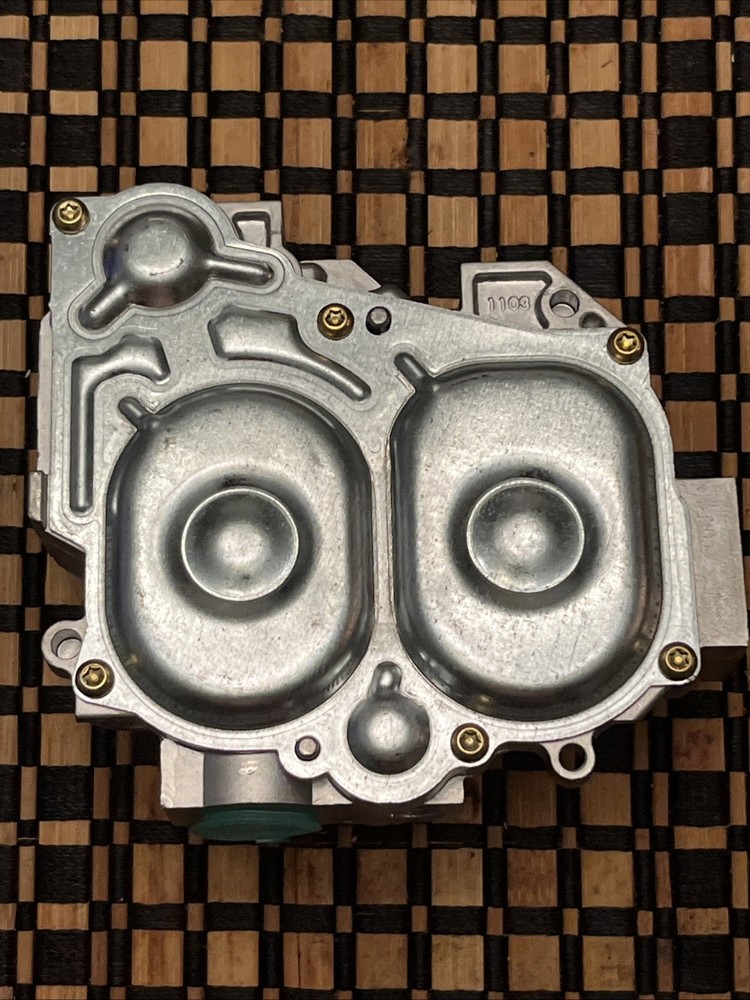 50034127-0033 Honeywell / Resideo Water Heater Natural Gas Valve Body