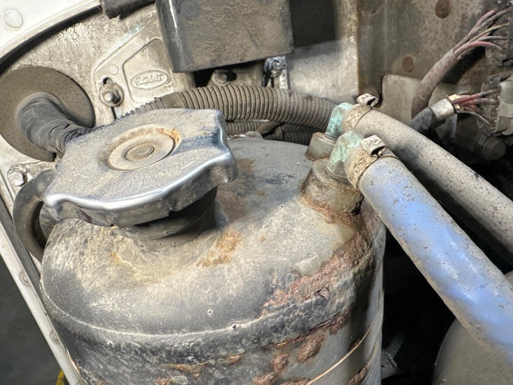 2008-2027 Peterbilt 337 Radiator Overflow Bottle - Used