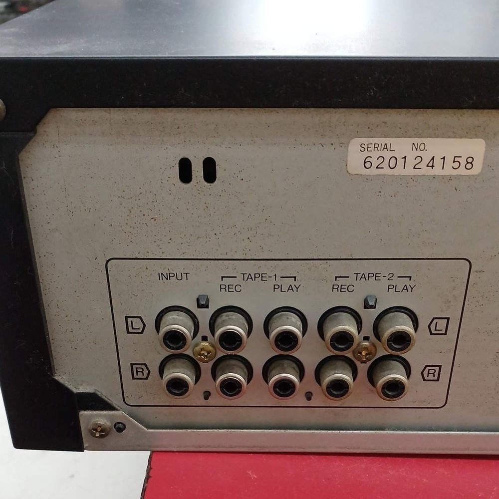 Sansui SE-88 Graphic Equalizer Black Vintage Audio Component No Remote control