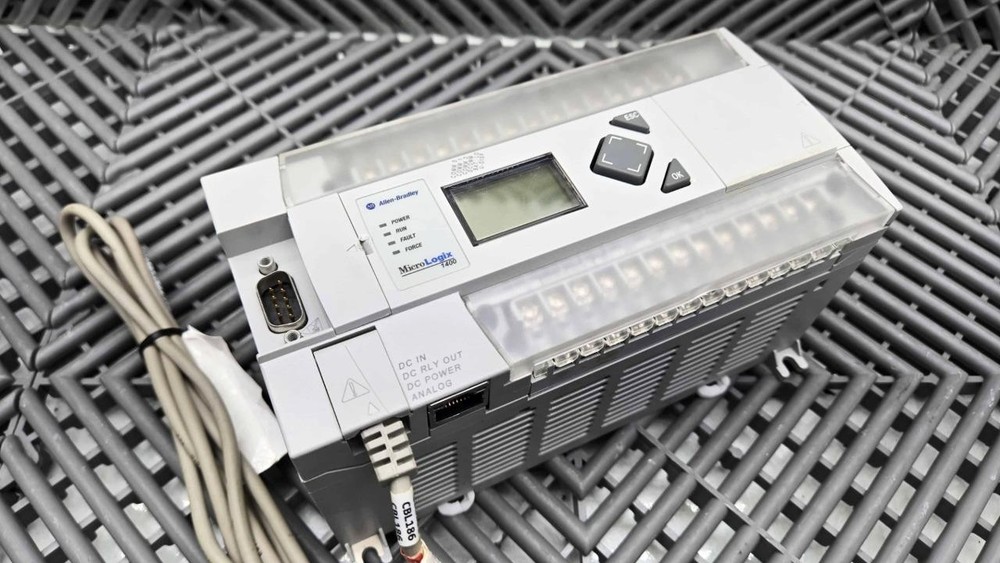 Allen-Bradley 1766-L32BXBA Ser B Processor Unit Micrologix 1400 Controller FW 16