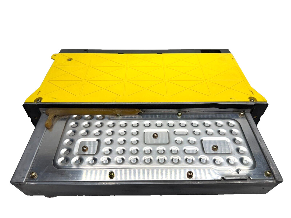 FANUC A06B-6079-H105 - ALPHA SERVO MODULE MDL SVM1-80