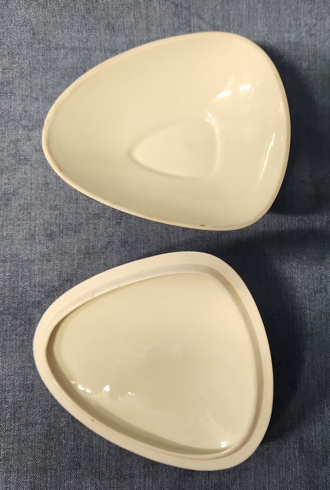 Wild & Blue Flower Mid Century Modern Covered Triangular Dish Bavaria u-10D