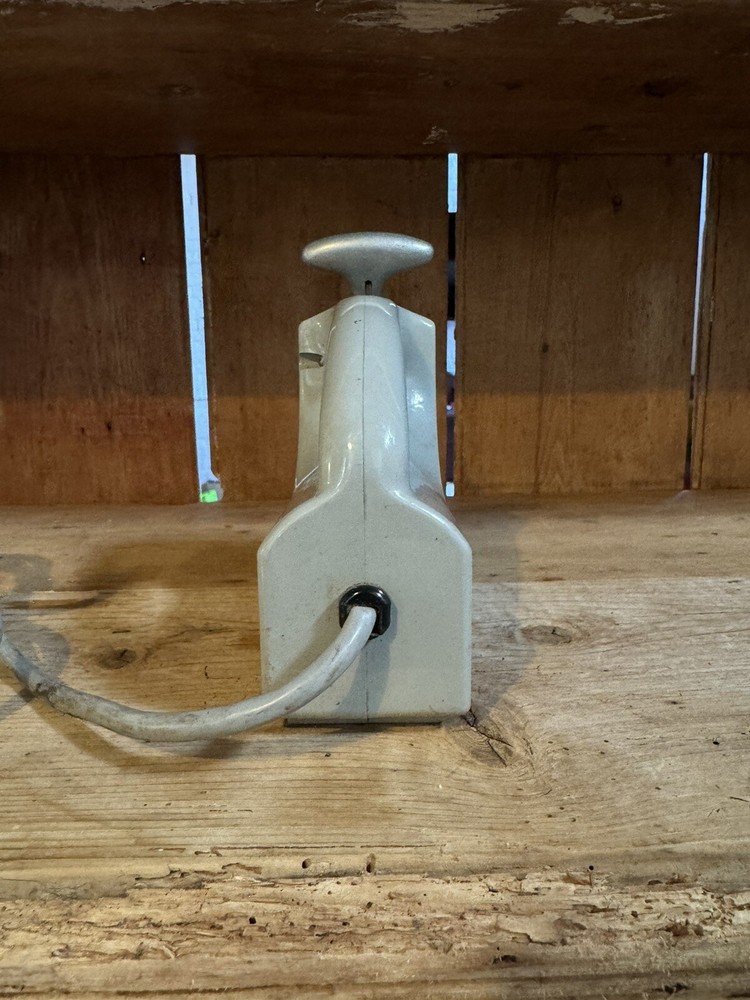 Edlund Model 201 Handheld Commercial Electric Can Opener