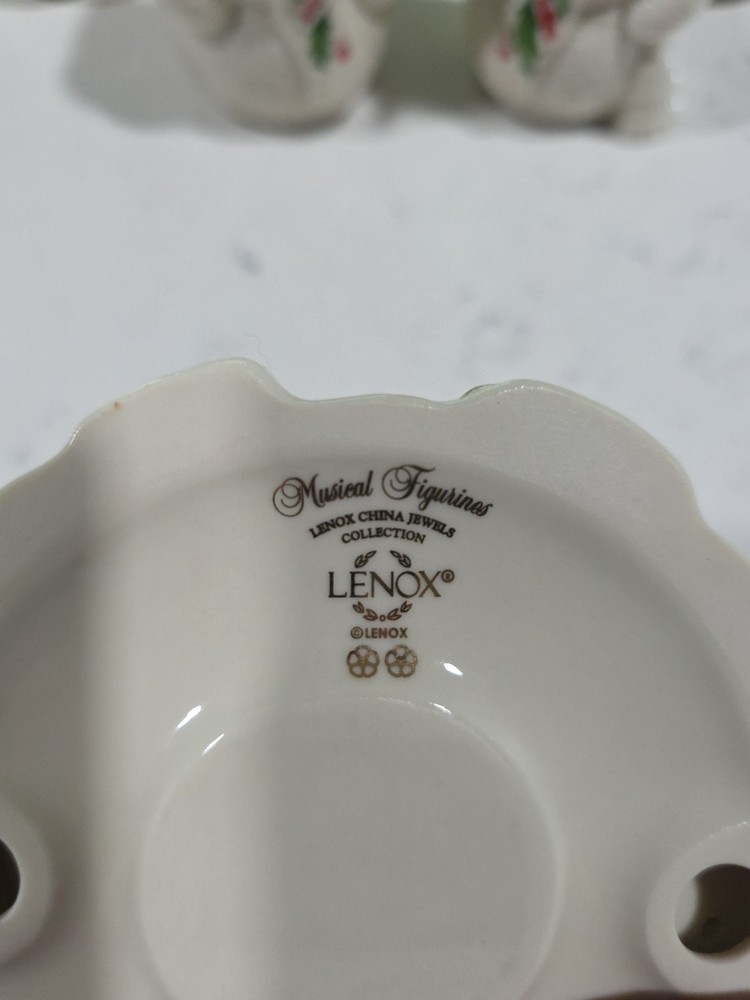Lenox China HOLIDAY Set