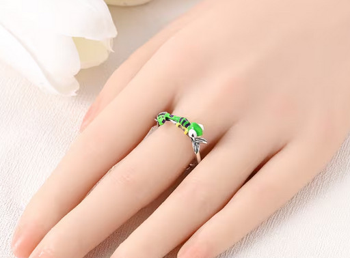 Chameleon mood color changing sterling silver ring