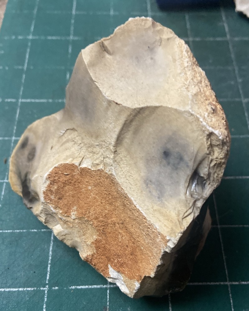 Texas Georgetown Flint Rock Dark Quality Knapping Fire Making Nice Shape 1.27 lb