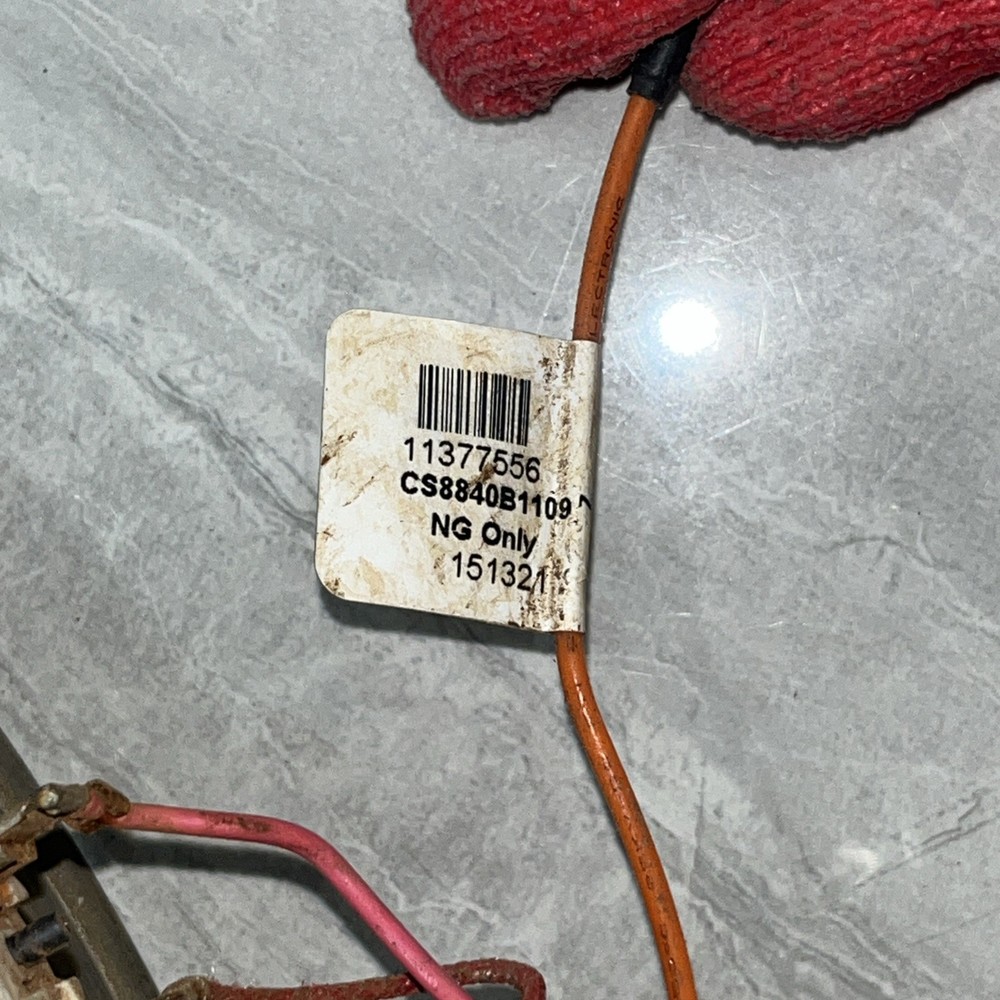 AO Smith 16 Inch Burner Assembly 321165-000 CS8840B1109 100078037