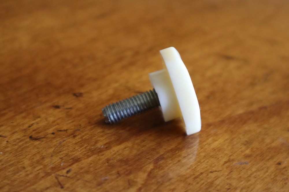 Knitking DL 1000 Linking Machine Replacement Part: Lock Knob