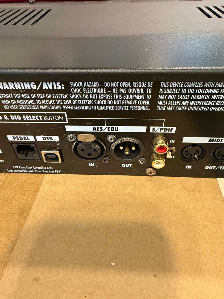 Line 6 Pod XT Pro Rackmount Guitar Multi-Effects Processor Electric Guitar