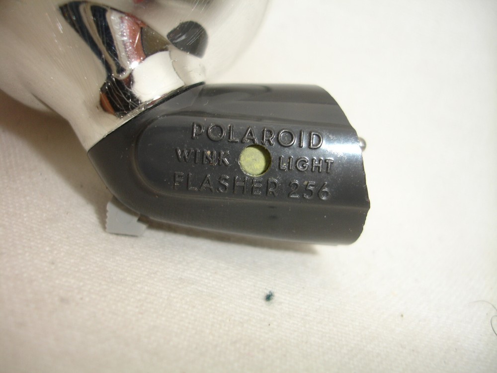 Vintage Camera Flash Polaroid Wink Light Flasher 256 Accessory