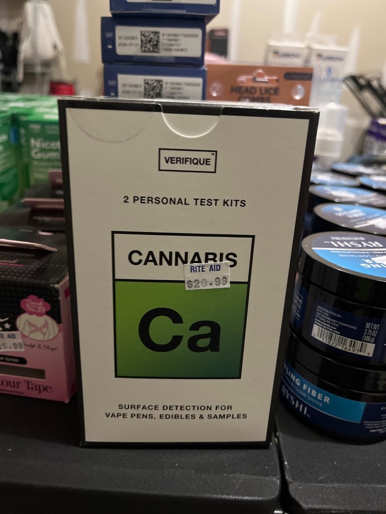 2 Verifique Cannabis Drug Testing Kit