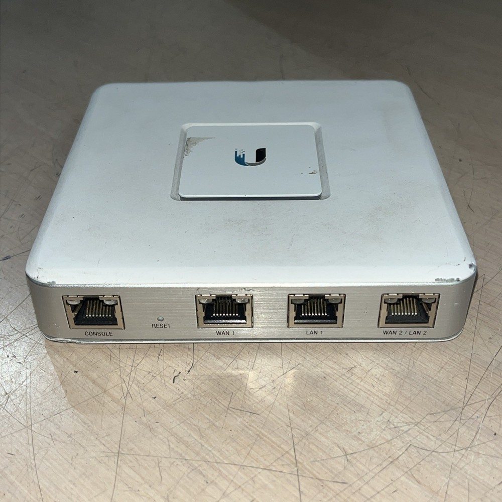 UBIQUITI NETWORKS UNIFI SECURITY GATEWAY USG