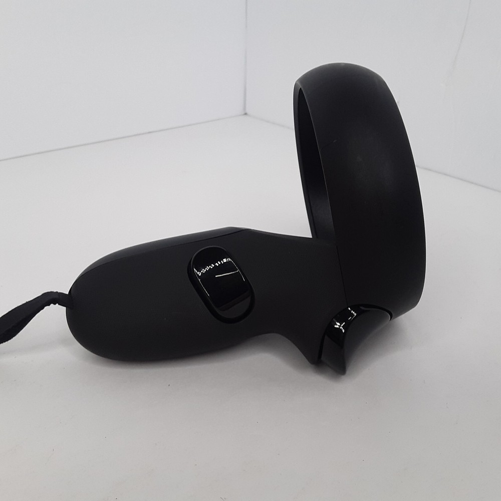 Meta Oculus VR Headset With Controllers Tested Works 64 GB