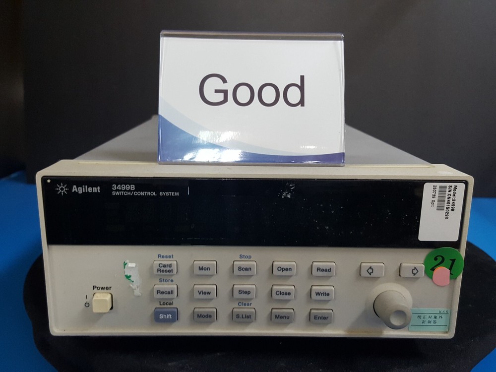 Agilent 3499B: Switch / Control System Main Frame (0293)