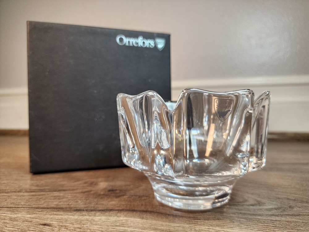 ORREFORS CRYSTAL LARS HELLSTEN CORONA 4384 CLEAR 4 1/2" BOWL