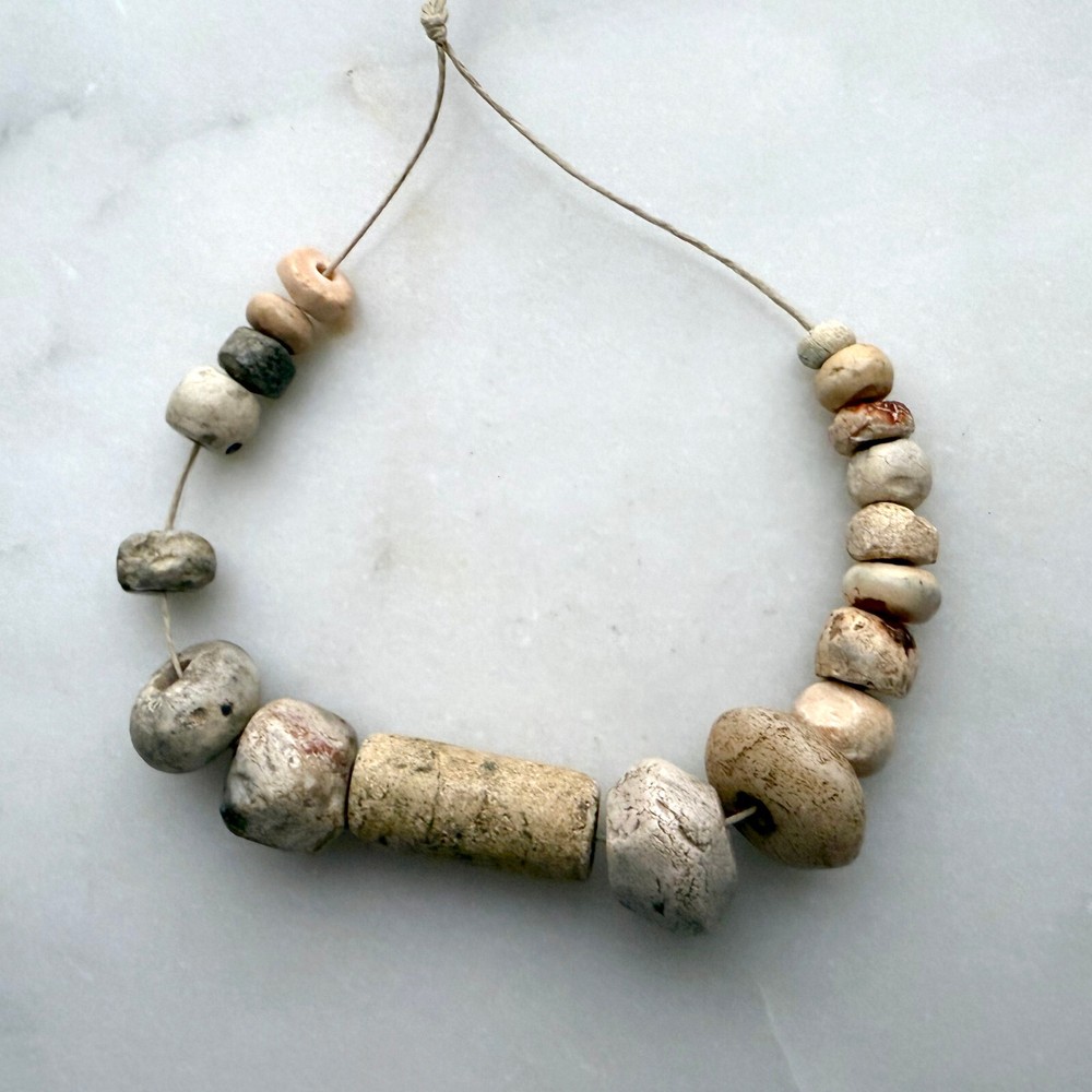 Ancient Djenne Quartz Stone Beads 18 beads