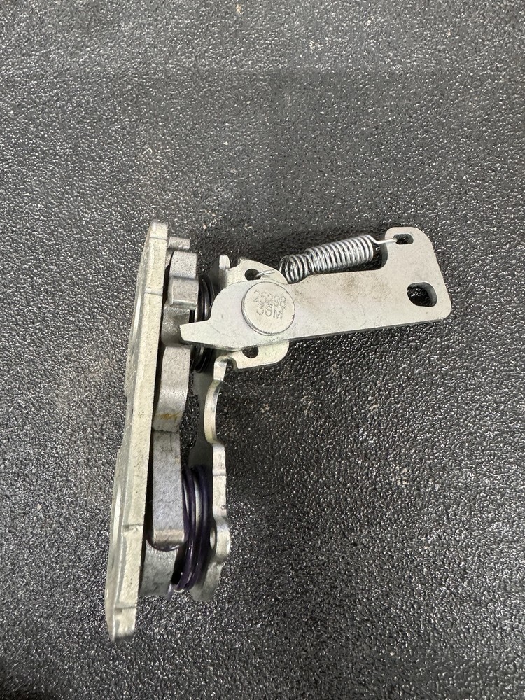 Bobcat Door Latch 7170871