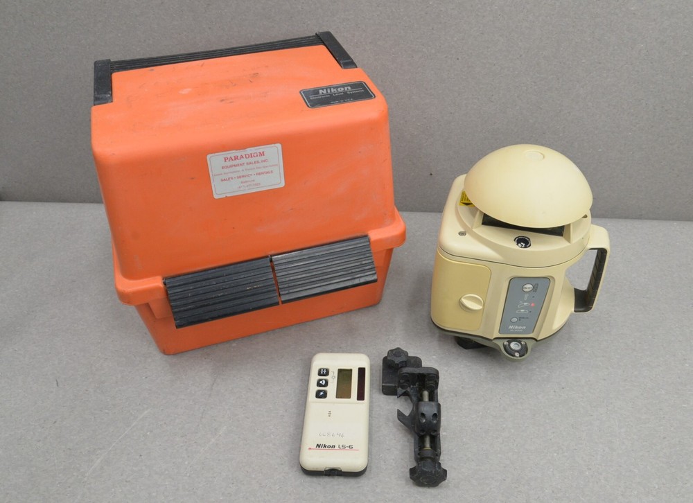 Nikon NL-300E Laser Level