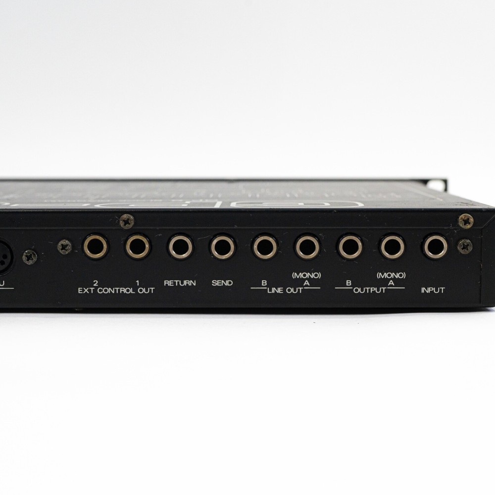 Roland GP-8 Guitar Effects Processor Analog Digital Hybrid Multi-Effect Rack