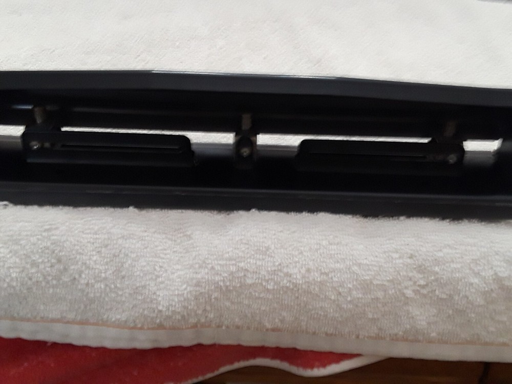 Corner Office 2 or 3 Hole Punch - Adjustable