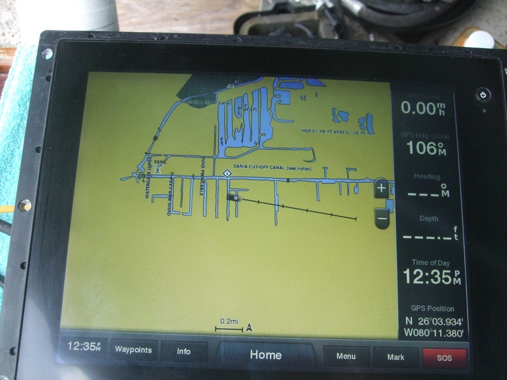 Garmin 8212 Multifunction Display